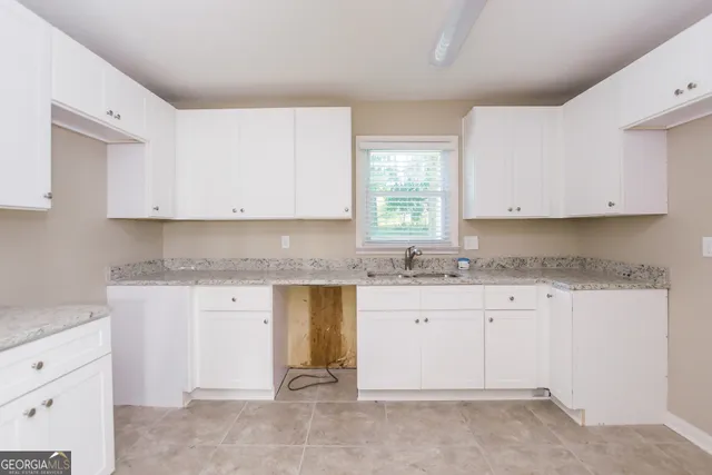 $1,895 | 418 Smyrna Powder Springs Road Southwest, Marietta, GA 30060