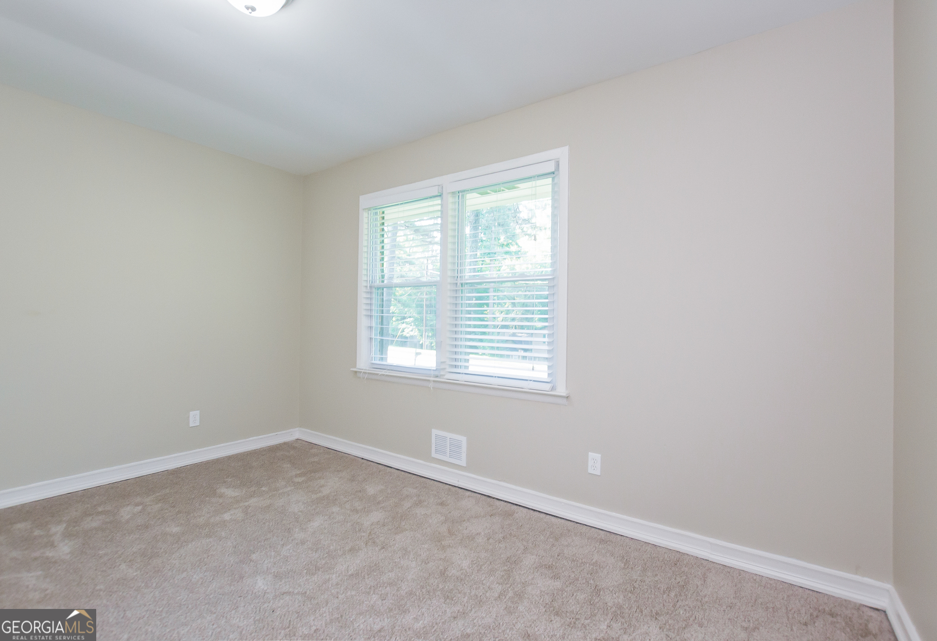 418 Smyrna Powder Springs Road Southwest Marietta, GA 30060 - Photo 9 of 15