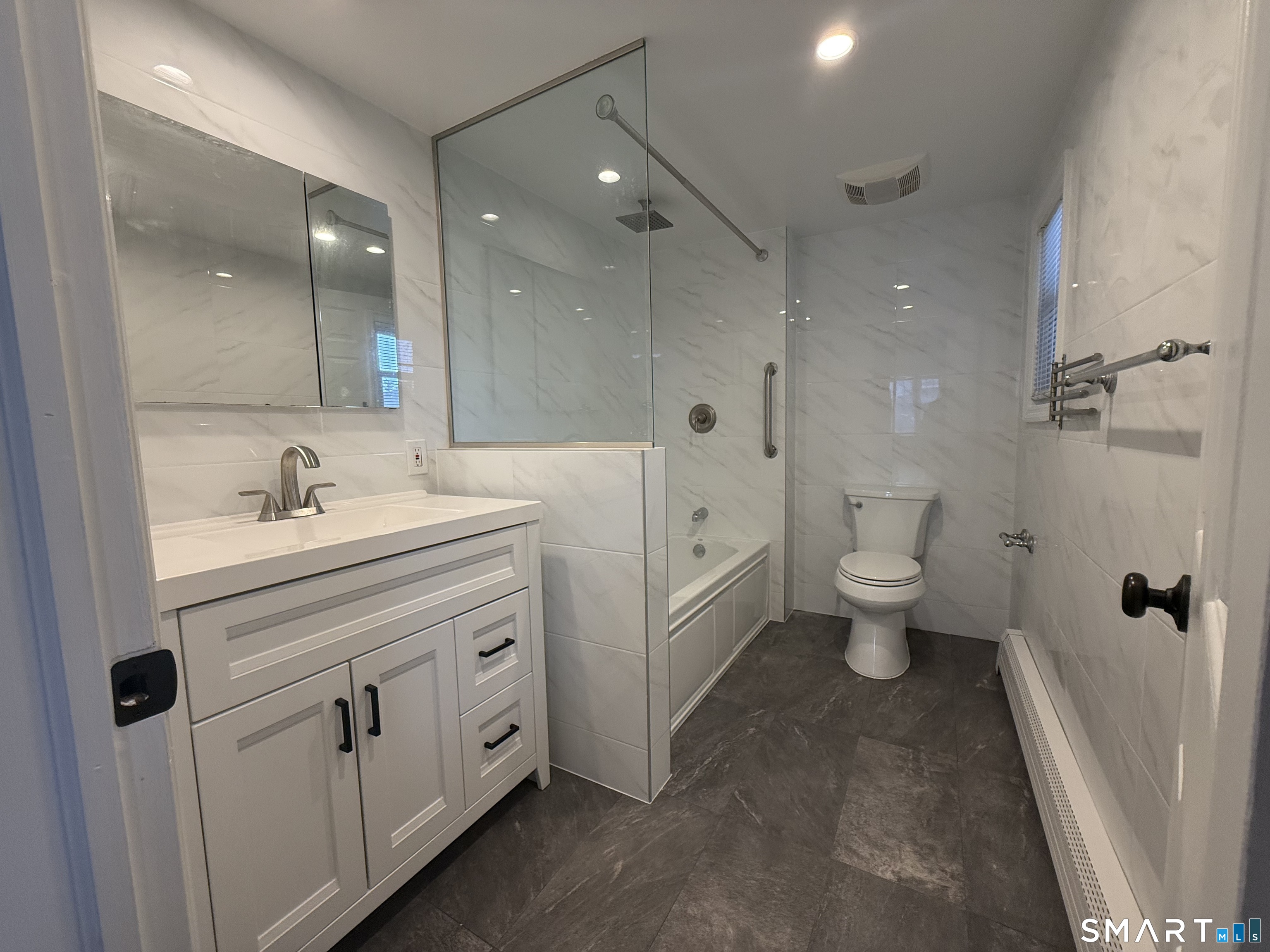 Undisclosed Address Stamford, CT 06902 - Photo 10 of 23