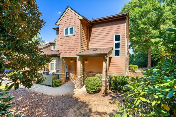 $1,000,000 | 328 Blue Water Way, West Union, SC 29696