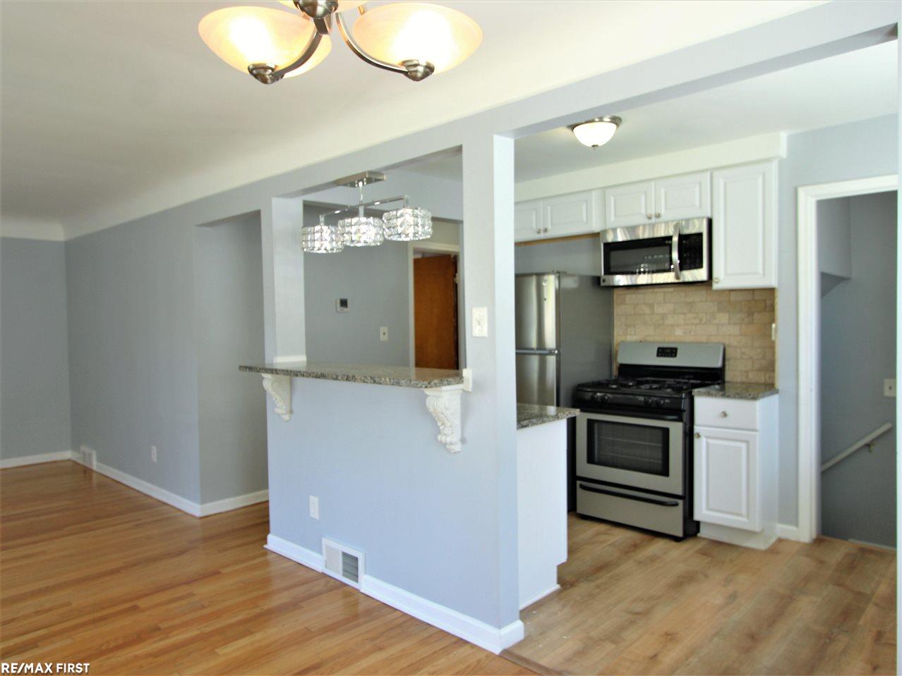 1661 Walnut Street Dearborn, MI 48124 - Photo 11 of 24
