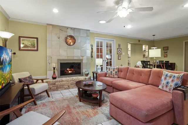 $485,000 | 2847 Oak Forest Drive, Grapevine, TX 76051