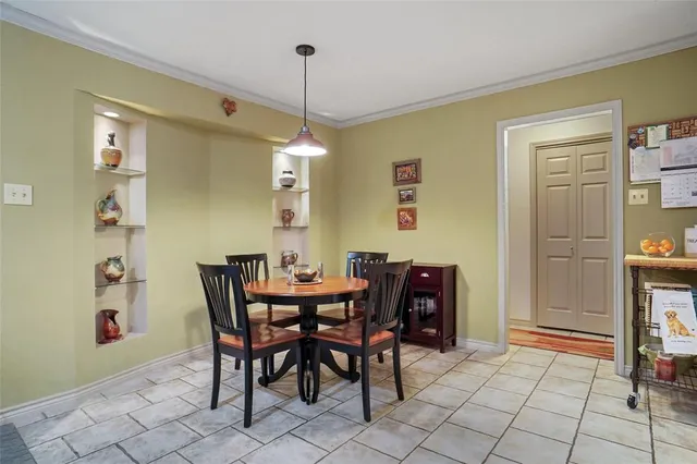 $485,000 | 2847 Oak Forest Drive, Grapevine, TX 76051