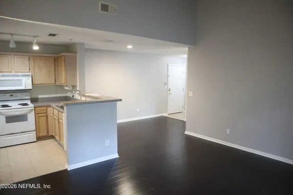 $1,400 | 7701 Timberlin Park Boulevard, Unit 1637, Jacksonville, FL 32256