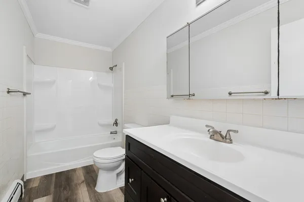 $360,000 | 34768 North Oakside Avenue, Ingleside, IL 60041
