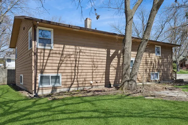 $360,000 | 34768 North Oakside Avenue, Ingleside, IL 60041