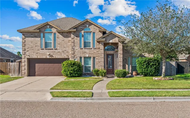 $529,000 | 7533 Rancho Vista Boulevard, Corpus Christi, TX 78414