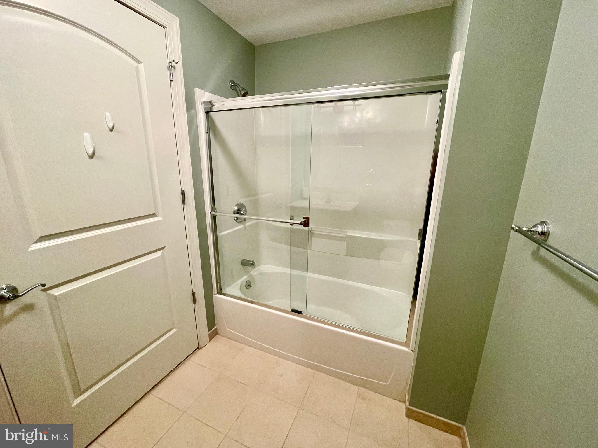 200 Ernest Way, Unit 218 Philadelphia, PA 19111 - Photo 28 of 44