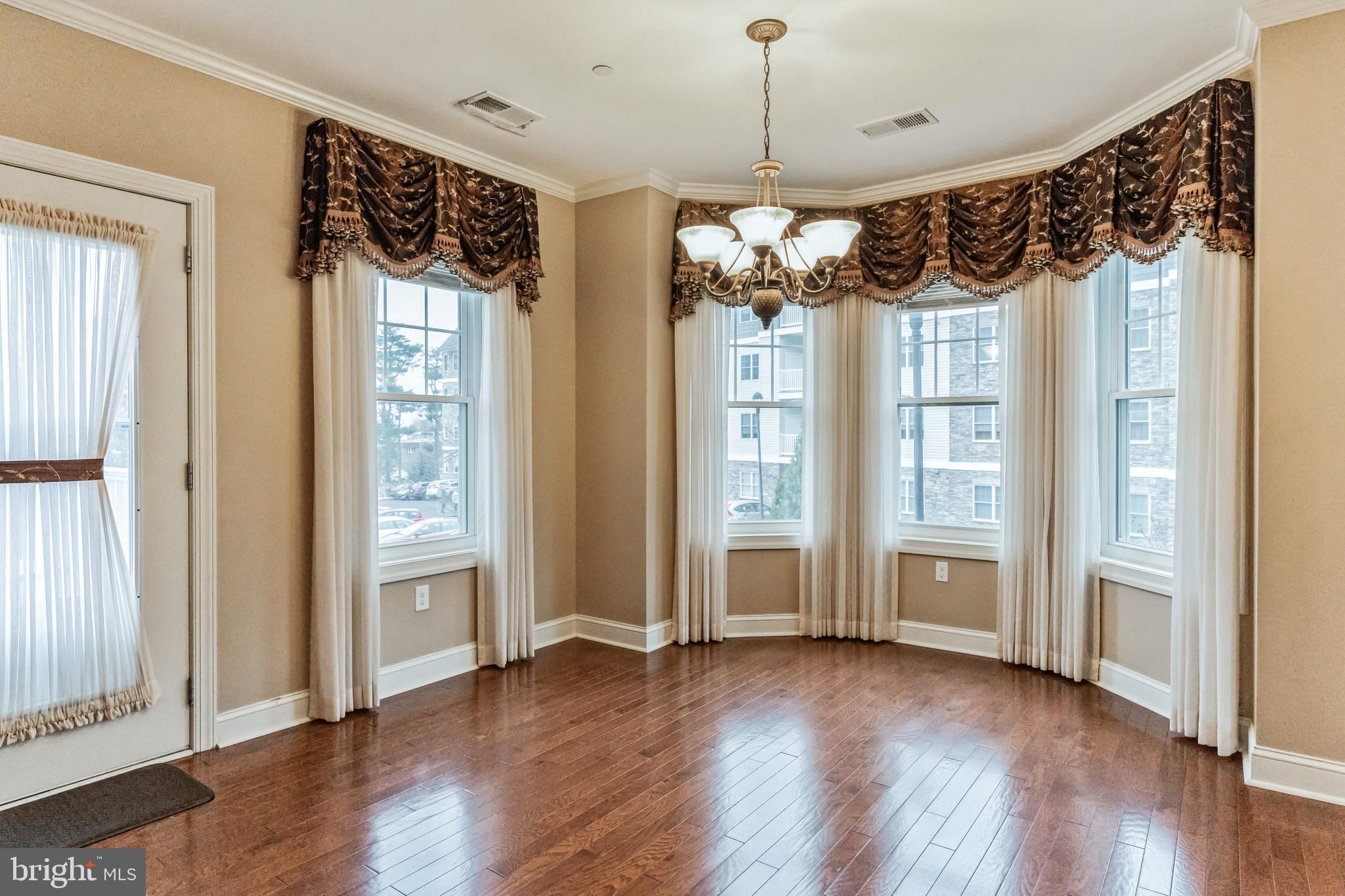 200 Ernest Way, Unit 218 Philadelphia, PA 19111 - Photo 9 of 44 Dining area with plenty of room to entertain.