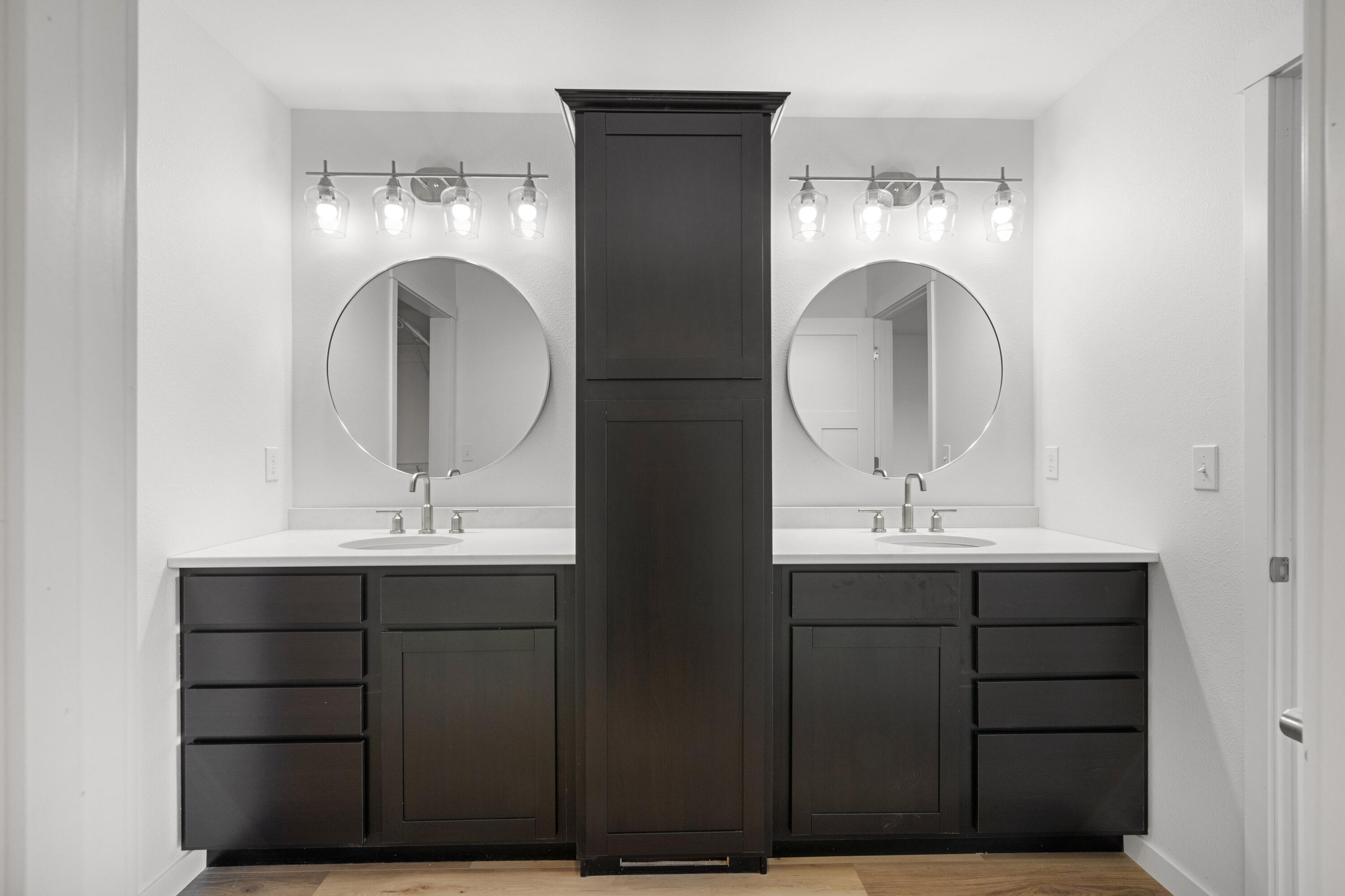 1200 Sween Drive, Unit 4 Holmen, WI 54636 - Photo 17 of 40 19 PRIMARY BATH