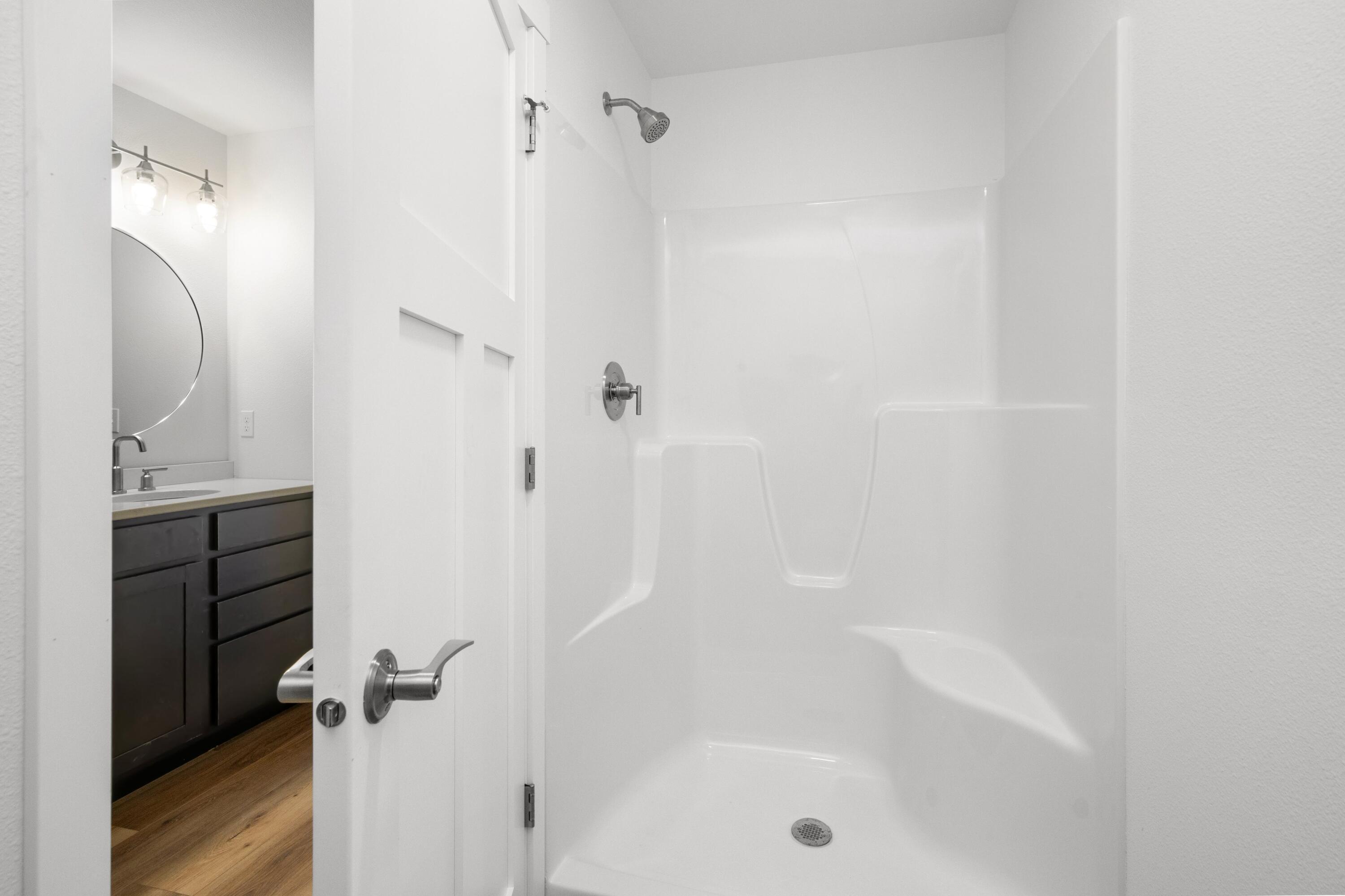 1200 Sween Drive, Unit 4 Holmen, WI 54636 - Photo 19 of 40 21 PRIMARY BATH