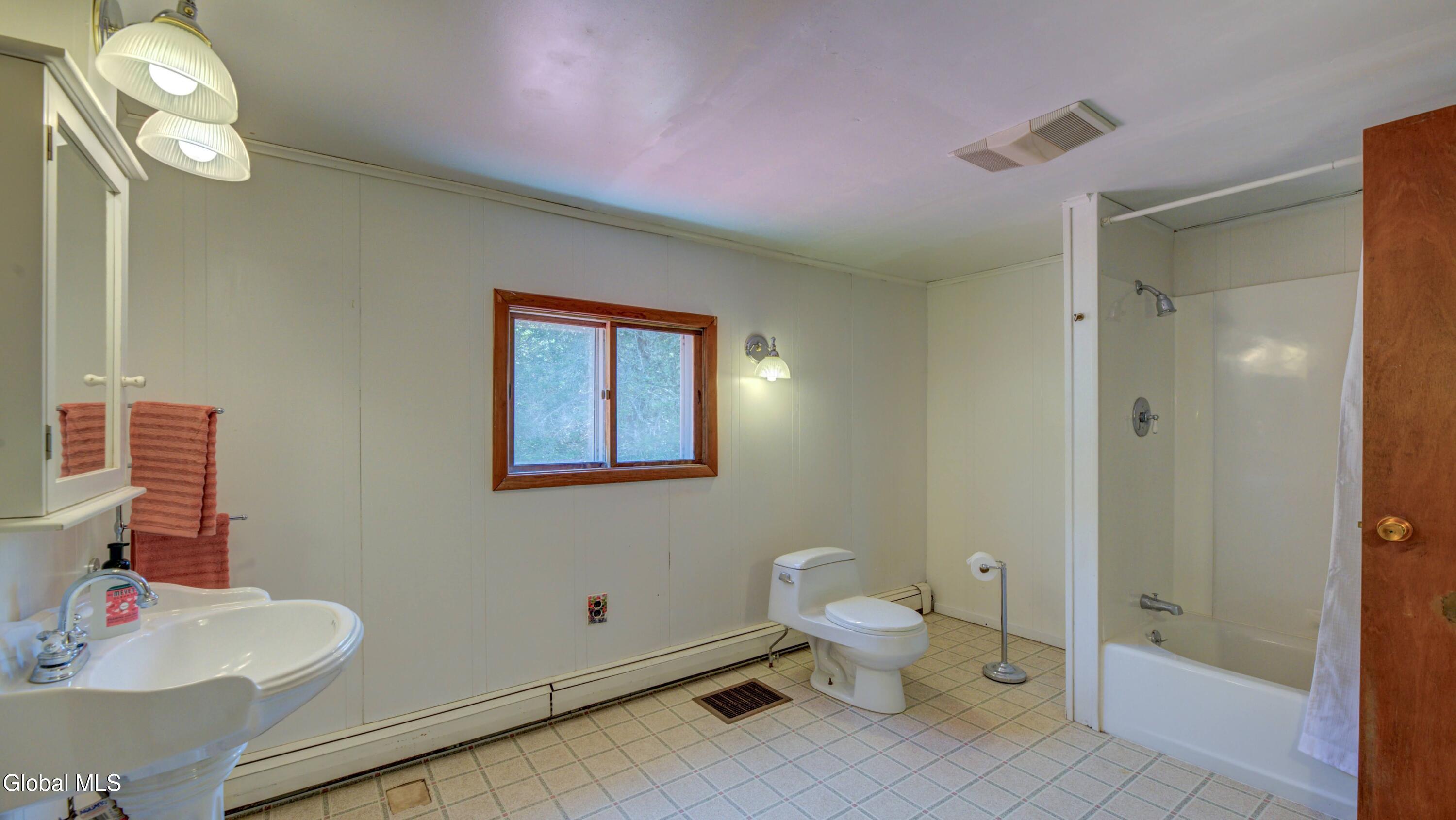 124 Lily Lake Road Gloversville, NY 12078 - Photo 36 of 68 124 Lily Lake Rd-33