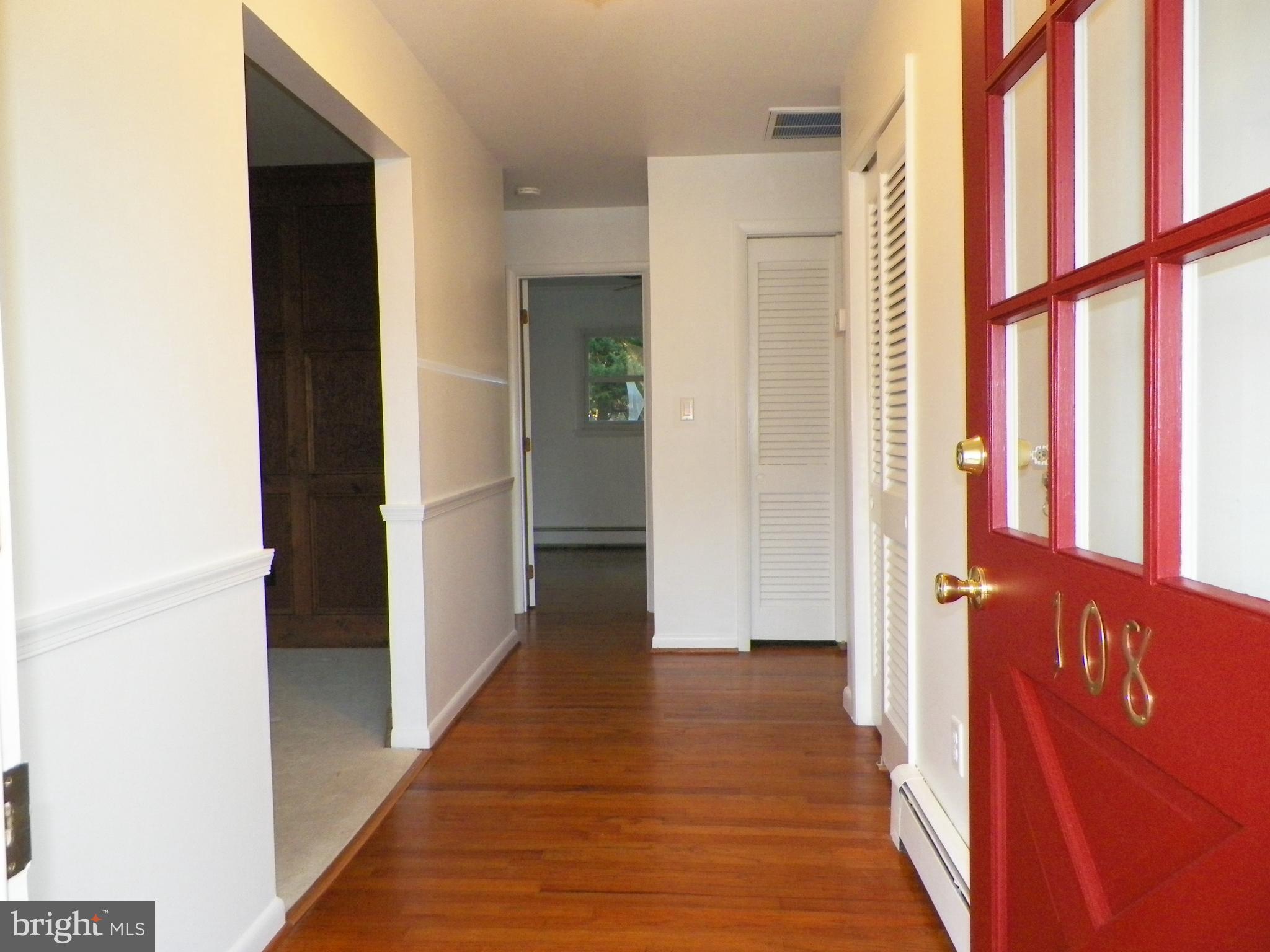 108 School Road Chestertown, MD 21620 - Photo 4 of 27 Interior (General)