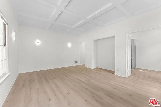 $3,500 | 140 South Camden Drive, Unit 203, Beverly Hills, CA 90212