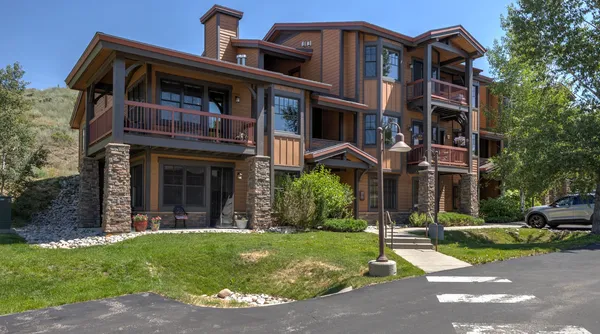 $1,025,000 | 500 Anglers Drive, Unit 201, Steamboat Springs, CO 80487