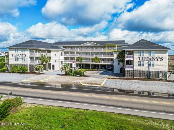 $260,000 | 1505 North New River Drive, Unit 210, Surf City, NC 28445