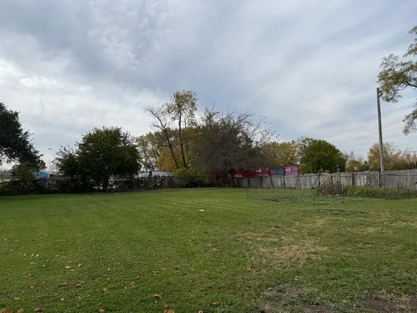 $210,000 | 21920 East Lincoln Highway, Lynwood, IL 60411