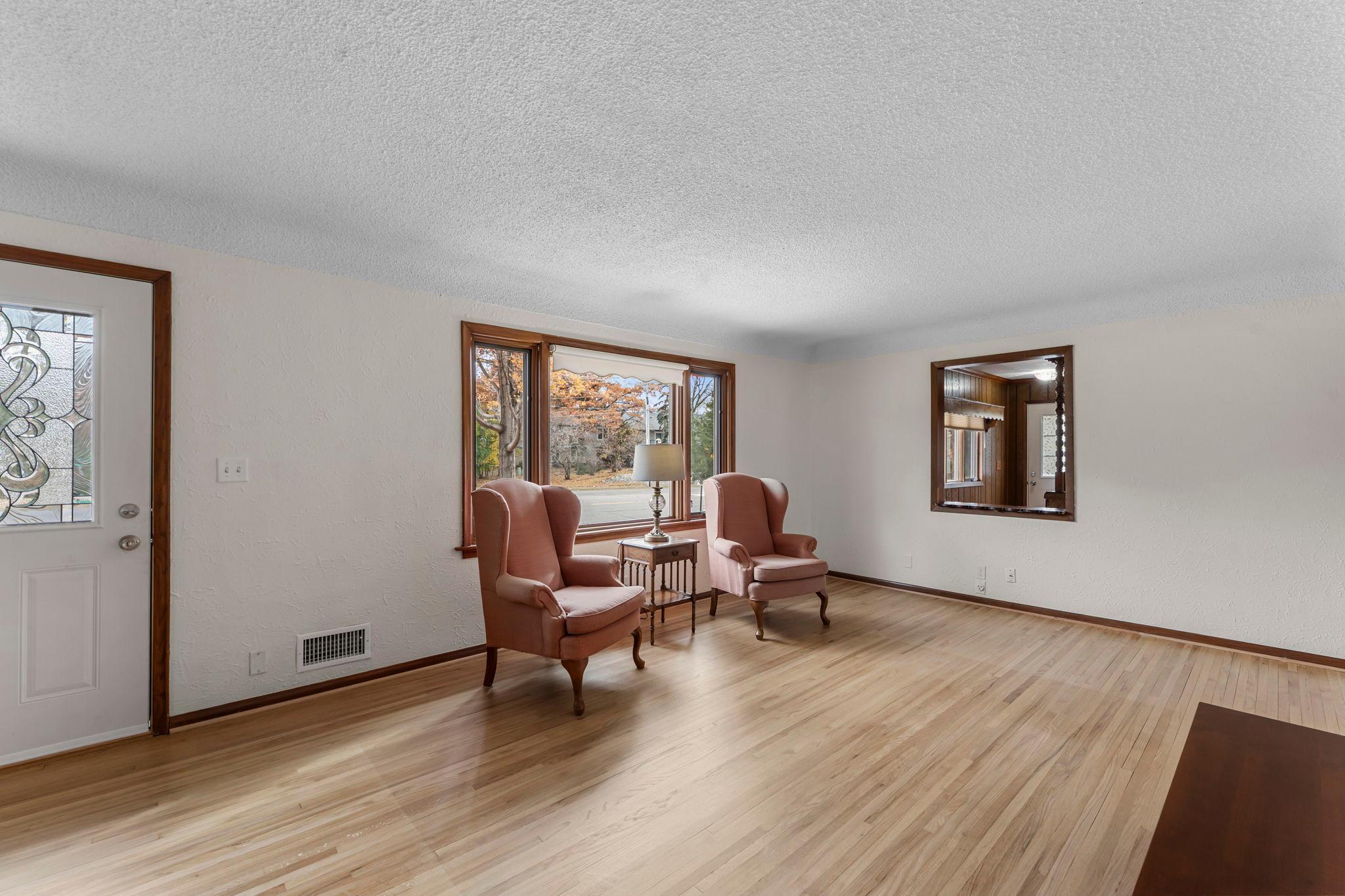 9706 Foley Boulevard Northwest Coon Rapids, MN 55433 - Photo 15 of 45