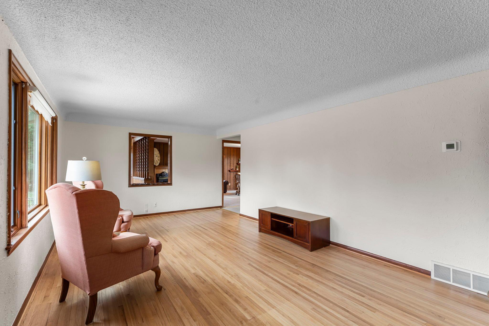 9706 Foley Boulevard Northwest Coon Rapids, MN 55433 - Photo 17 of 45