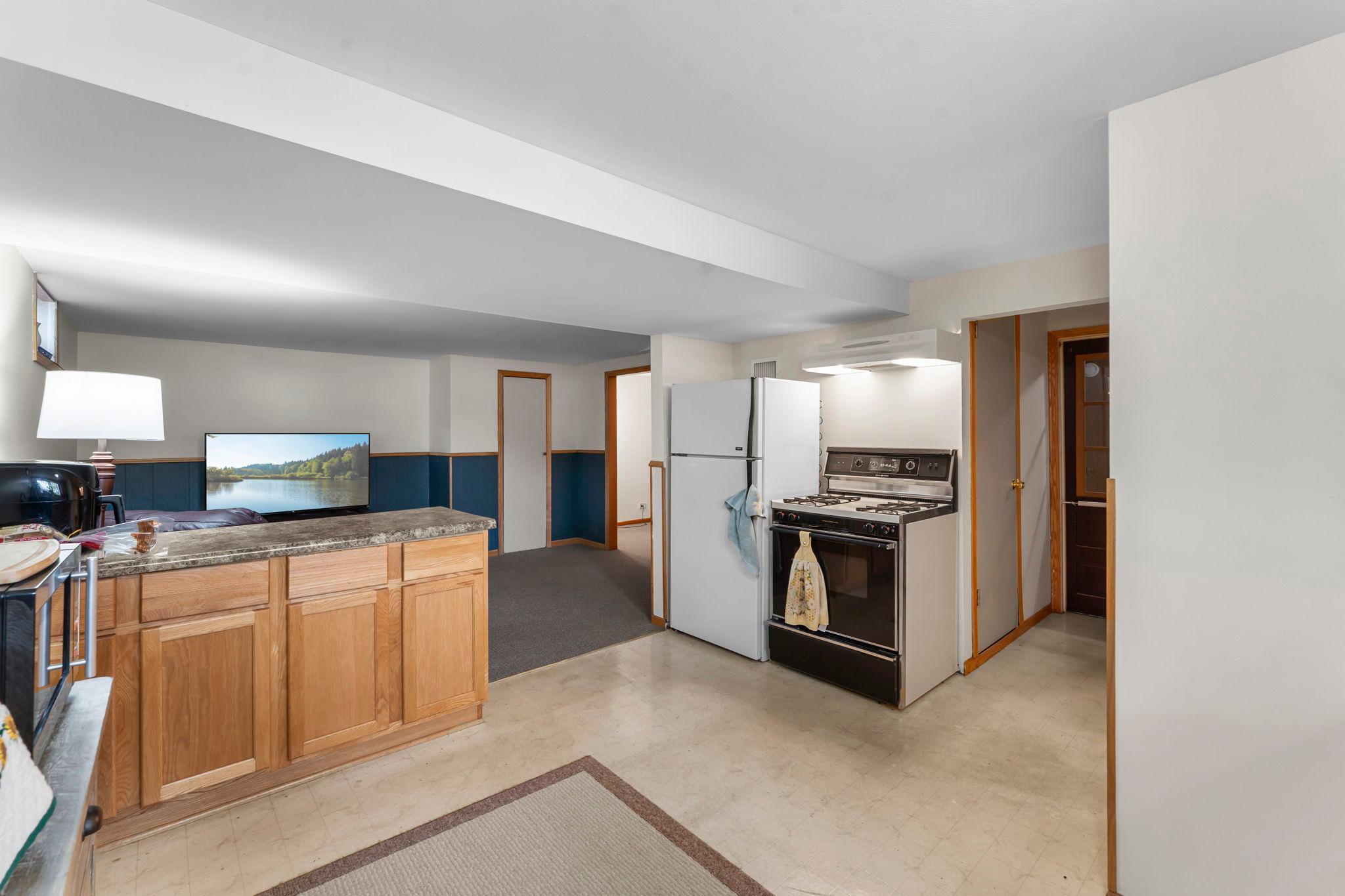 9706 Foley Boulevard Northwest Coon Rapids, MN 55433 - Photo 29 of 45