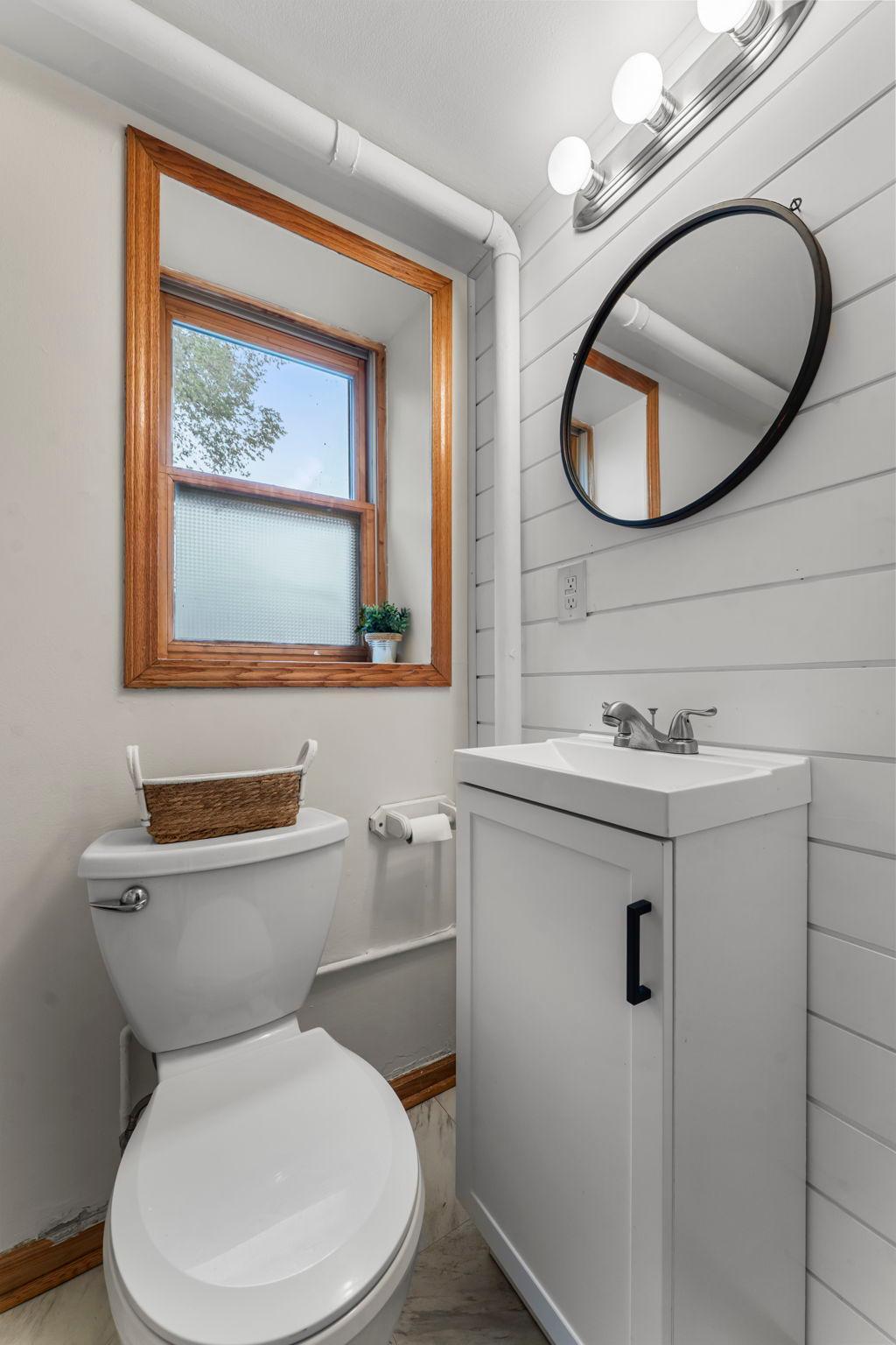 9706 Foley Boulevard Northwest Coon Rapids, MN 55433 - Photo 32 of 45