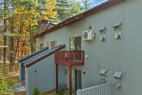 $329,000 | 6 River Run Drive, Unit Q, Bartlett, NH 03812
