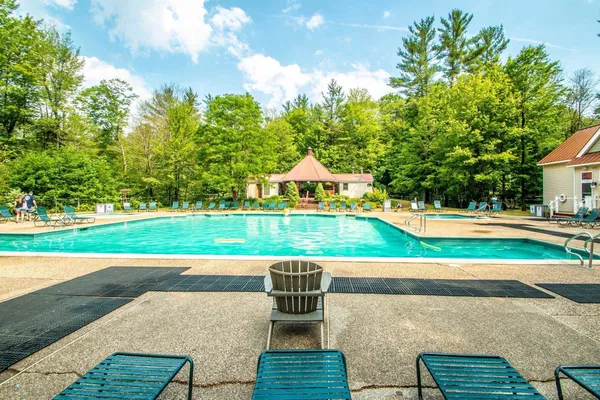 $329,000 | 6 River Run Drive, Unit Q, Bartlett, NH 03812