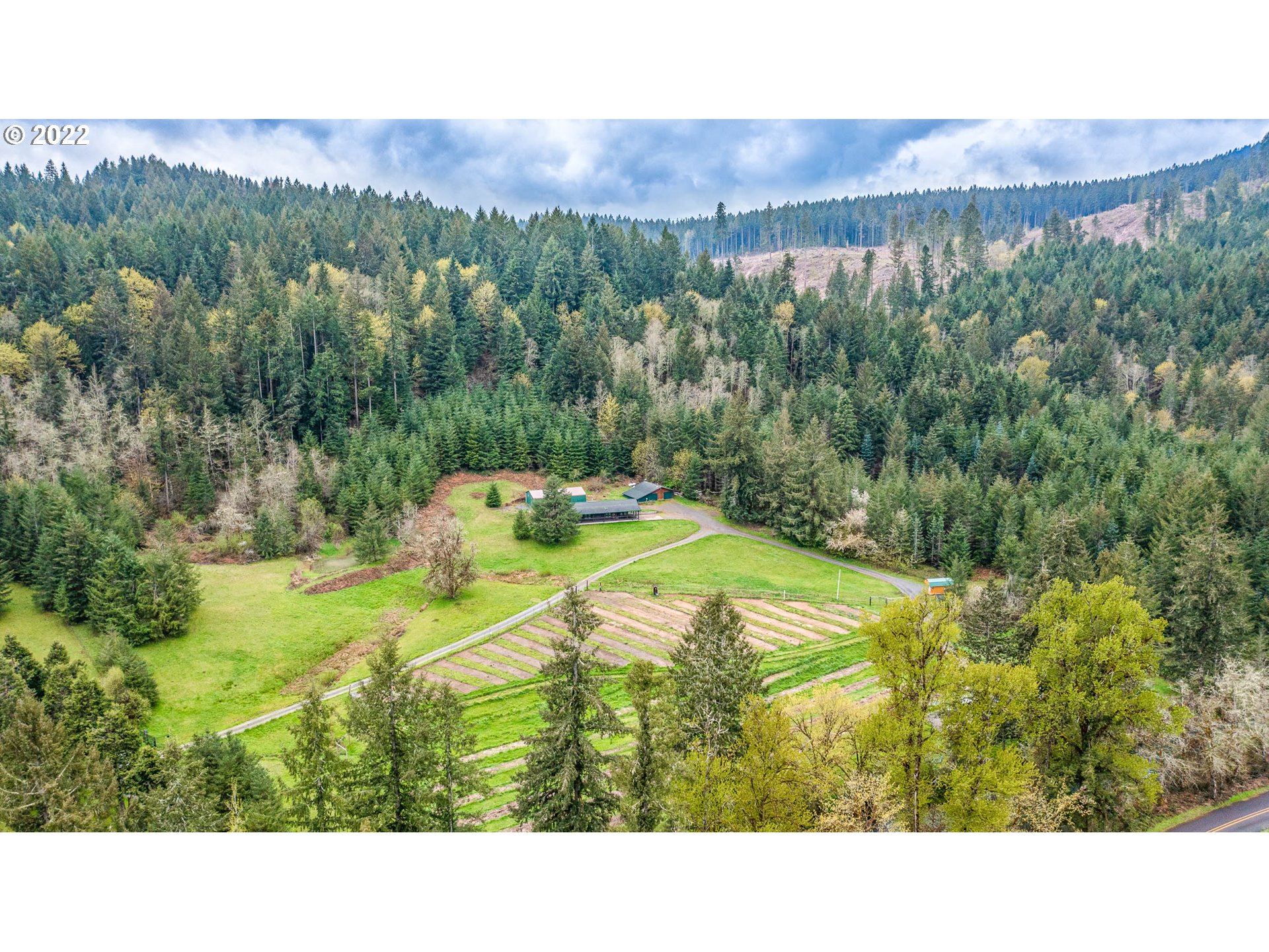 42466 Winberry Creek Road Fall Creek, OR 97438 - Photo 1 of 32 Gallery Image 1