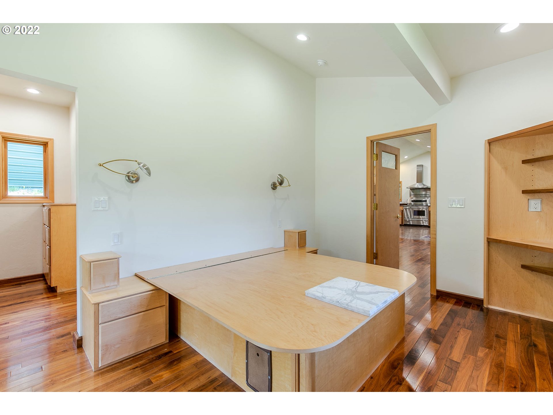 42466 Winberry Creek Road Fall Creek, OR 97438 - Photo 13 of 32 Gallery Image 13
