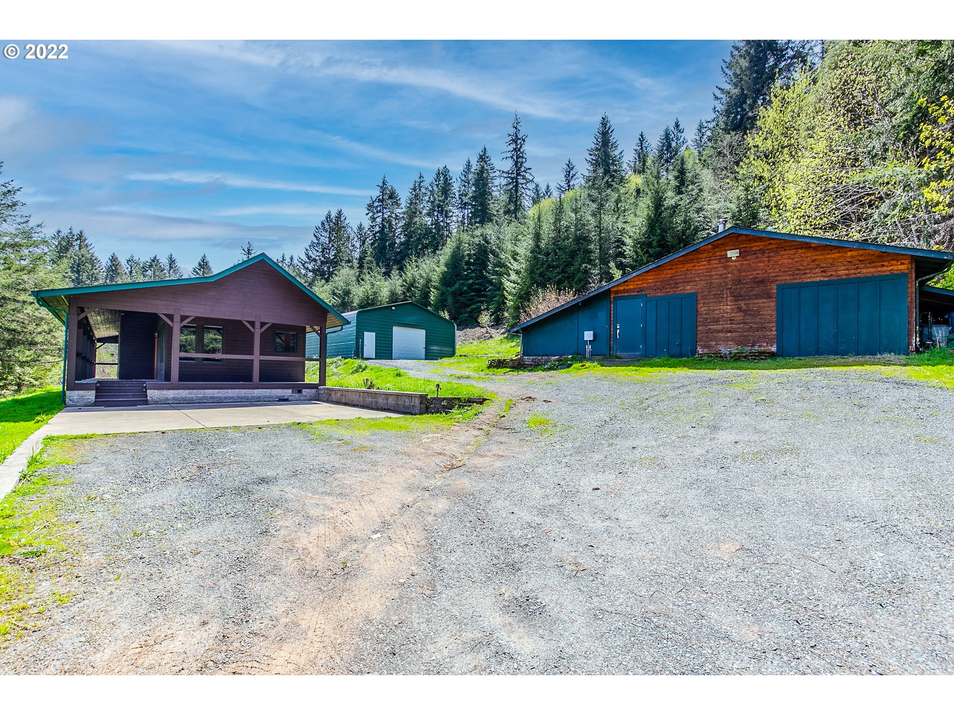 42466 Winberry Creek Road Fall Creek, OR 97438 - Photo 3 of 32 Gallery Image 3