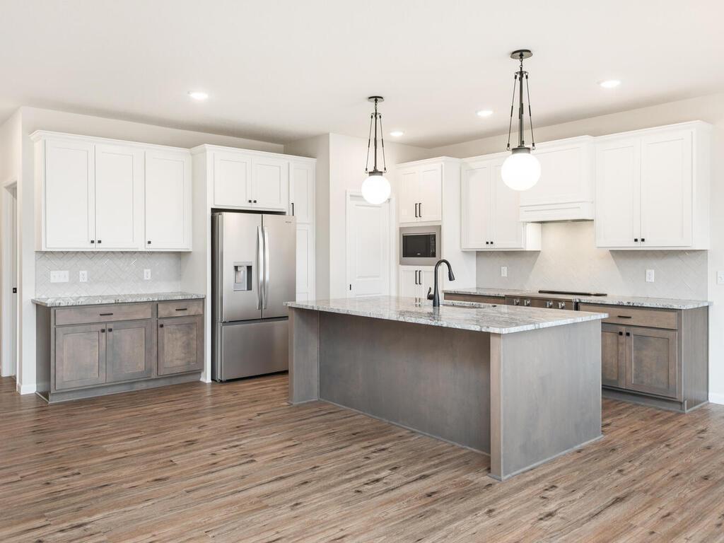 832 Forest Edge Drive Jordan, MN 55352 - Photo 12 of 39
