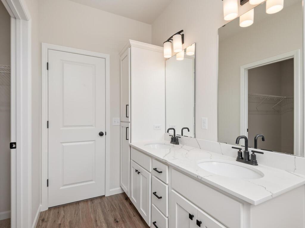 832 Forest Edge Drive Jordan, MN 55352 - Photo 23 of 39