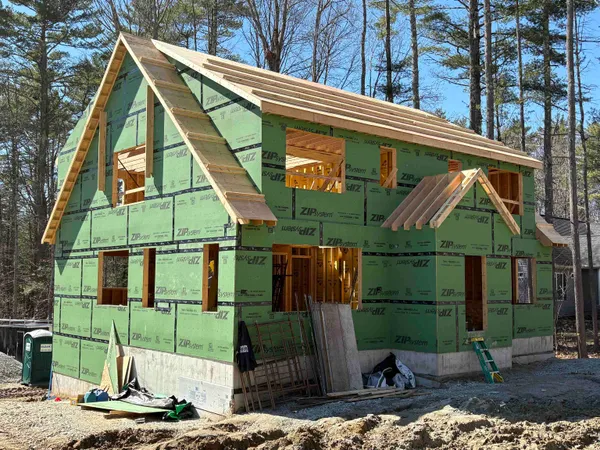 $595,000 | 566 6th Street, Unit # 1, Dover, NH 03820