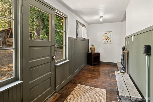 $499,000 | 408 West Alaska Avenue, Roslyn, WA 98941