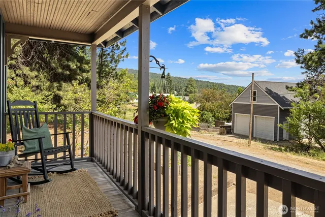 $499,000 | 408 West Alaska Avenue, Roslyn, WA 98941