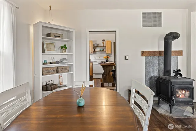 $499,000 | 408 West Alaska Avenue, Roslyn, WA 98941