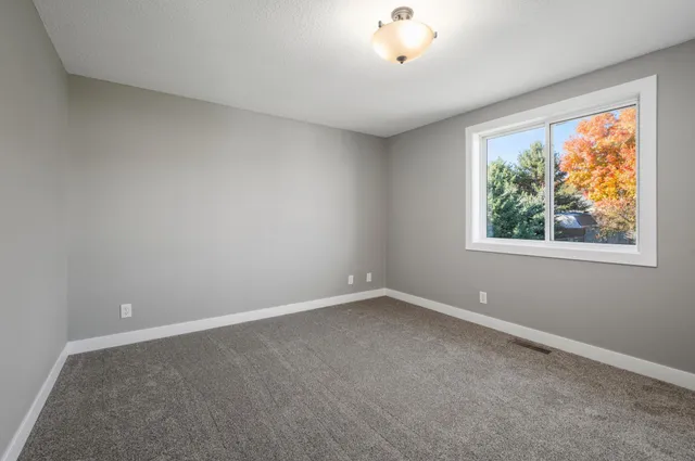 $329,000 | 1110 Eulaine Circle, Hammond, WI 54015