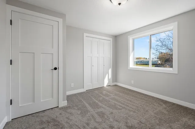 $329,000 | 1110 Eulaine Circle, Hammond, WI 54015