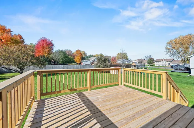 $329,000 | 1110 Eulaine Circle, Hammond, WI 54015