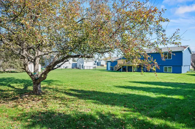 $329,000 | 1110 Eulaine Circle, Hammond, WI 54015