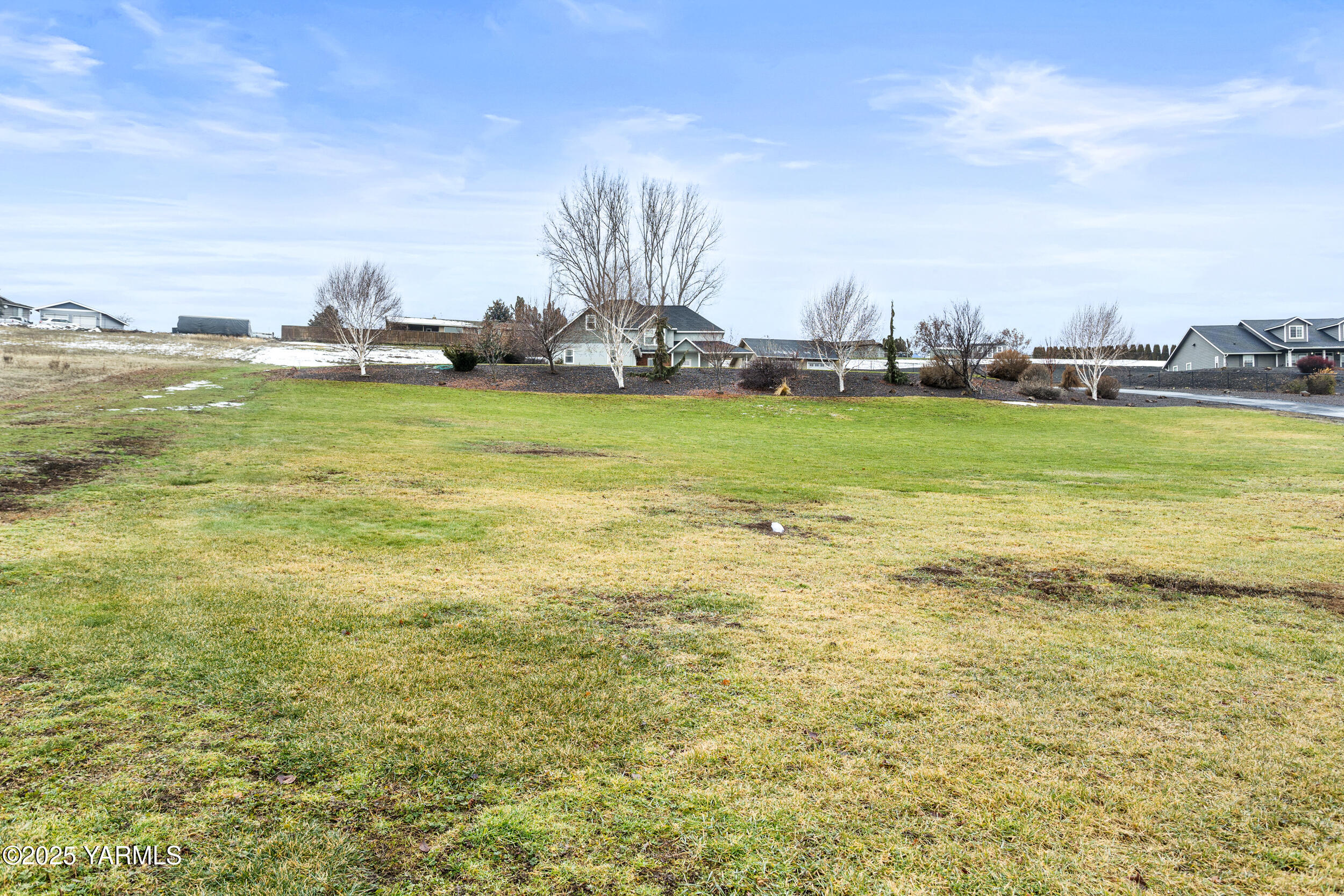 11202 Flintstone Road Yakima, WA 98908 - Photo 47 of 47 a view of an ocean and beach