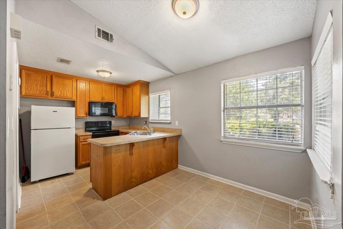 8298 Kause Road Pensacola, FL 32506 - Photo 8 of 29 Gallery Image 8