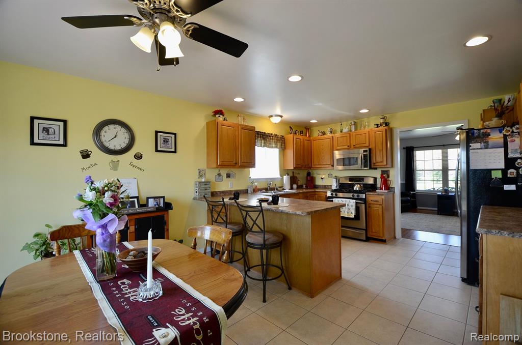 6854 Wildcat Road Jeddo, MI 48032 - Photo 25 of 78