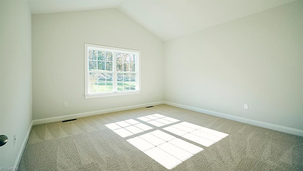 2155 Spring Wind Road, Unit 170 Pfafftown, NC 27040 - Photo 3 of 10 Gallery Image 3