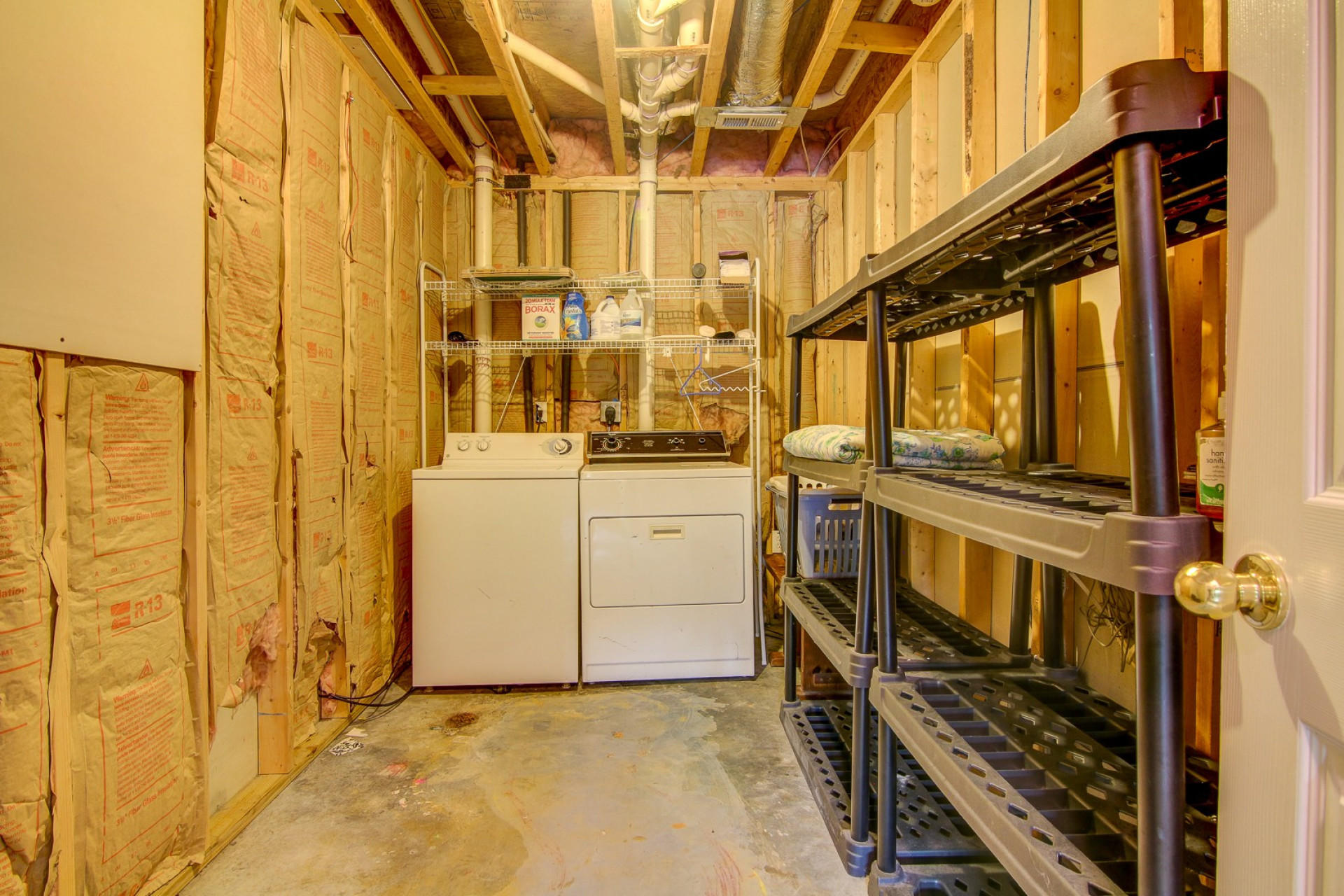 1360 Thomason Road Southeast Roanoke, VA 24014 - Photo 20 of 27 fhd_1360 Thomason Road Southeast-25_6801