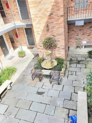 $1,500 | 732 Cherokee Street, Unit 207, New Orleans, LA 70118