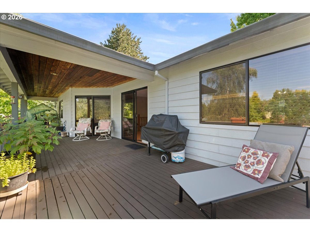 1963 Southwest Myers Place Gresham, OR 97080 - Photo 22 of 46
