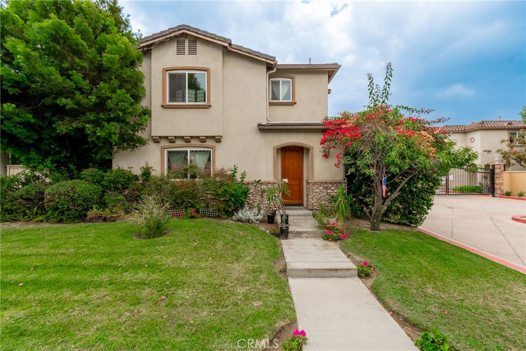 8306 Telegraph Road Downey, CA 90240 - Photo 2 of 50