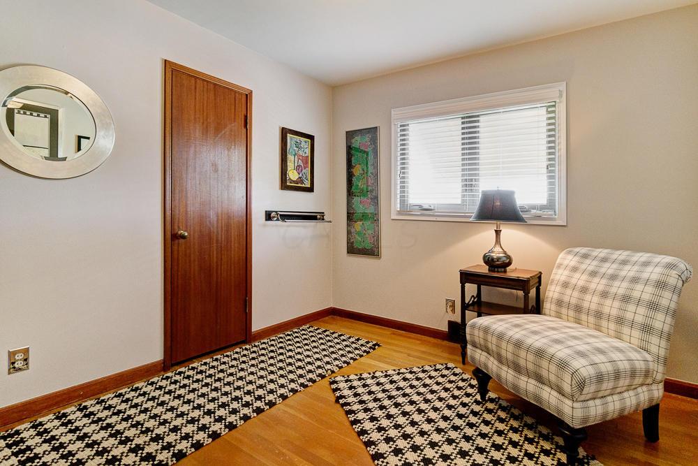 1926 Ridgeview Road Columbus, OH 43221 - Photo 31 of 36
