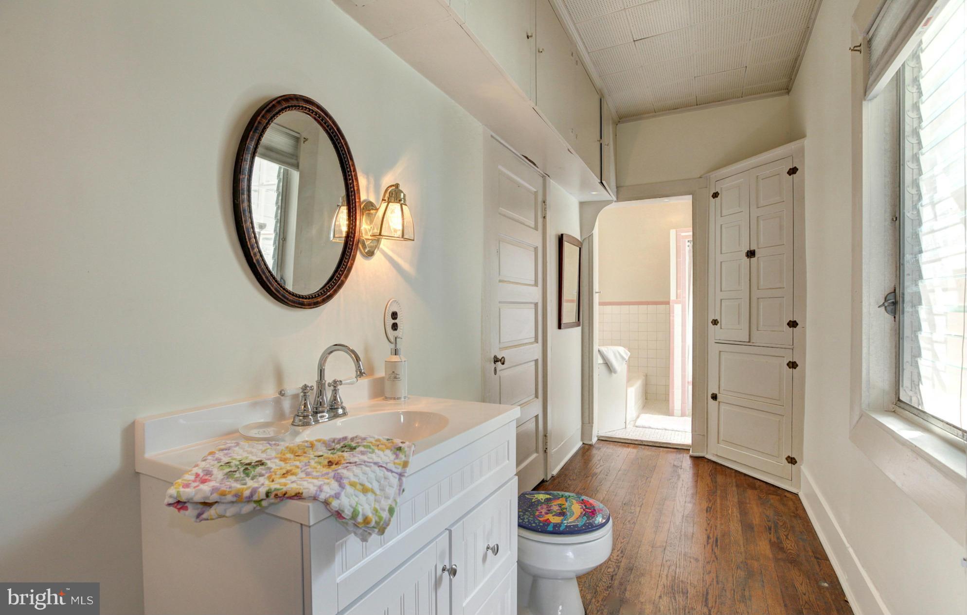 17420 Dr Bird Road Silver Spring, MD 20906 - Photo 15 of 30 FIRST FLOOR FULL BATH WITH BUILT INS